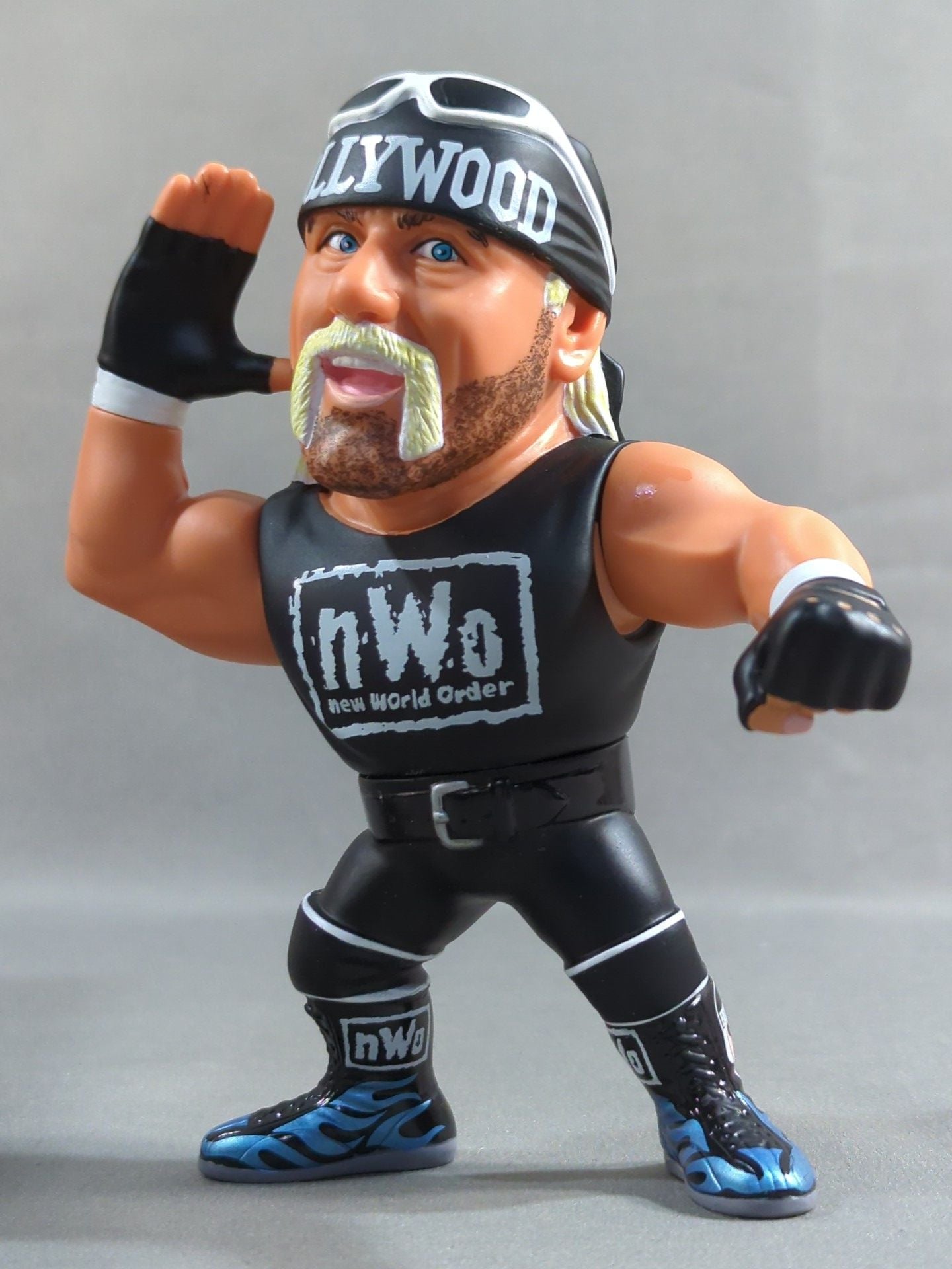 ハリウッド・ハルク・ホーガン nWo Ver. 16dソフビコレクション – 闘道館