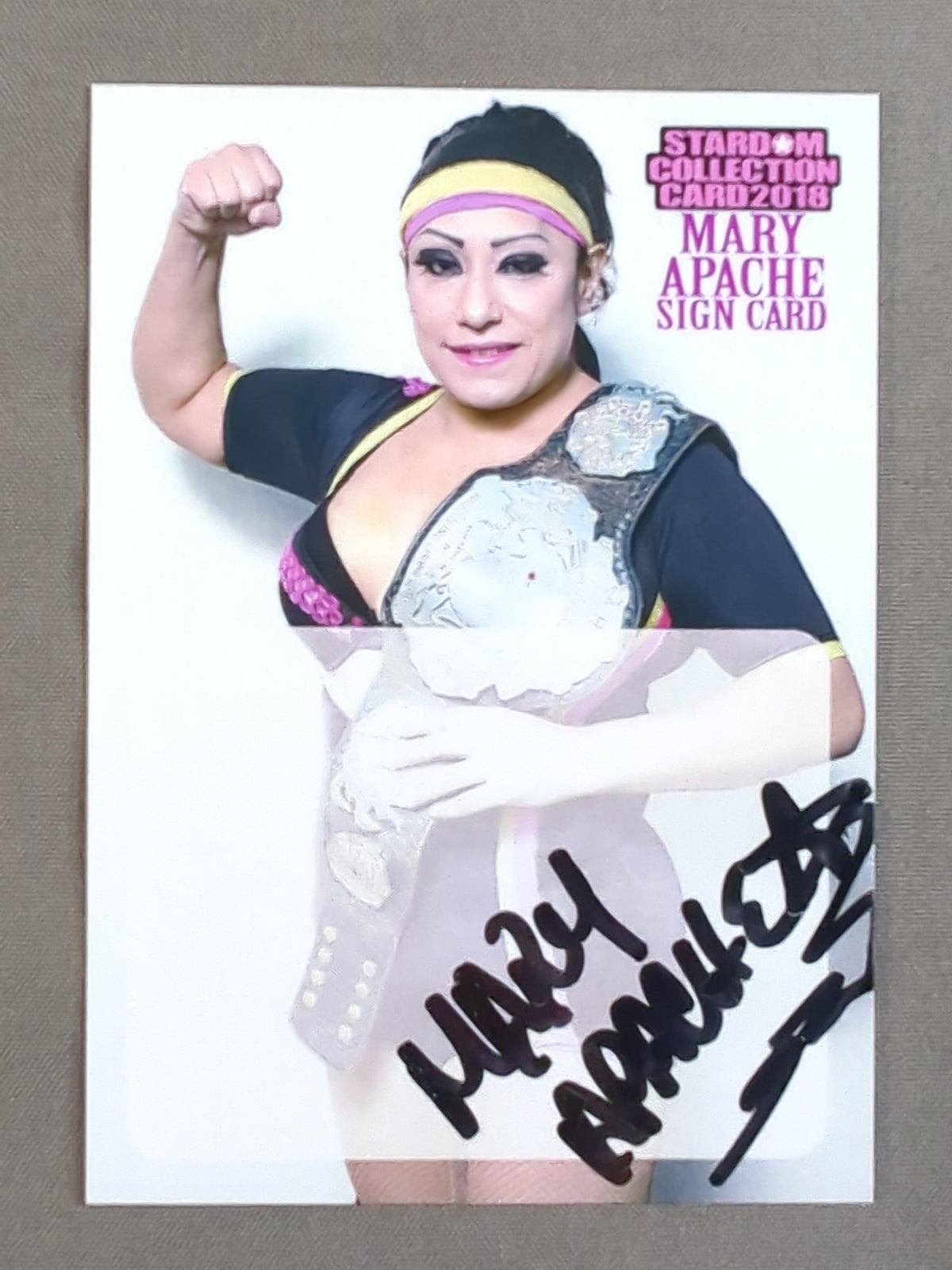 2018 STARDOM COLLECTION CARD Marie Apache Official autographed card