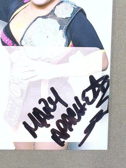2018 STARDOM COLLECTION CARD Marie Apache Official autographed card