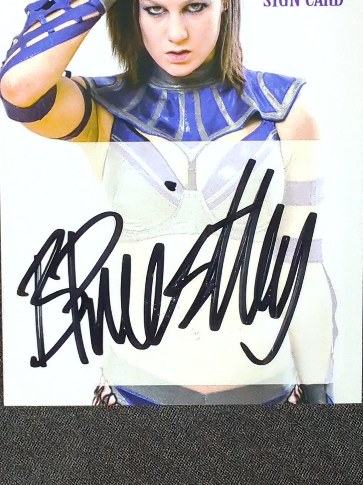 2018 STARDOM COLLECTION CARD Bea Priestley  Formula autographed card(23)