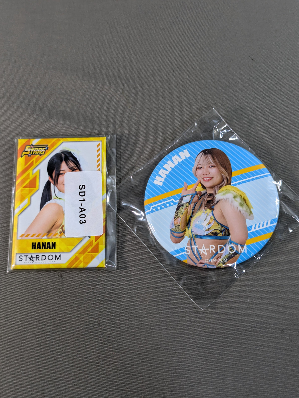 ★Glory Wing★ HANAN  PinBack button Set(1)