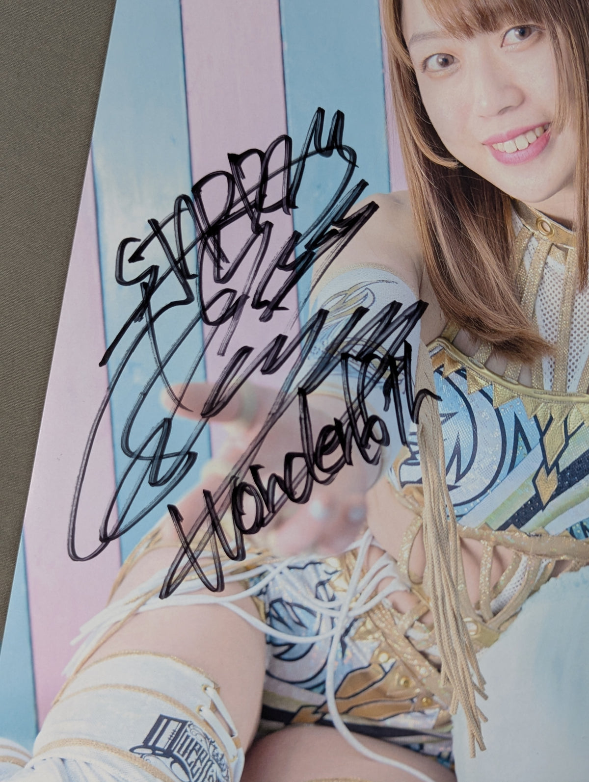 Saya Kamitani  hand signed autograph  Stardom Pro-Photo  (E-6)