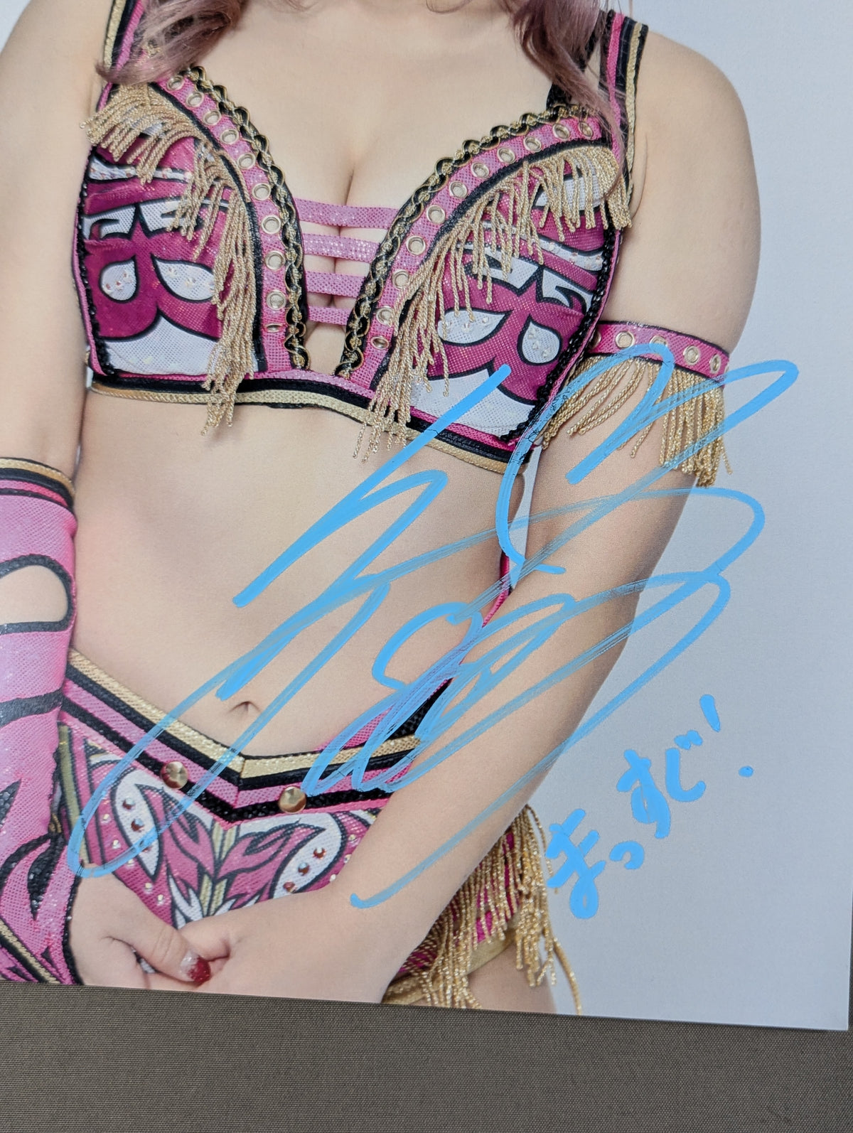 Mina Shirakawa  hand signed autograph  Stardom Pro-Photo  (P-3)