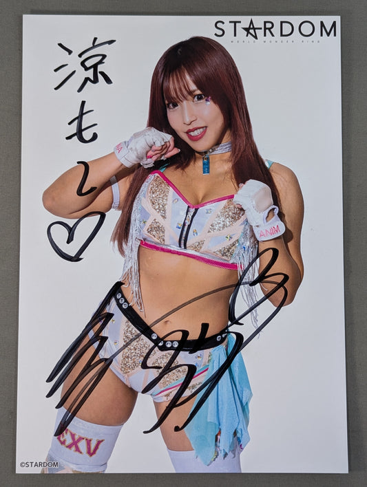 Mina Shirakawa  hand signed autograph  Stardom Pro-Photo  (P-5)