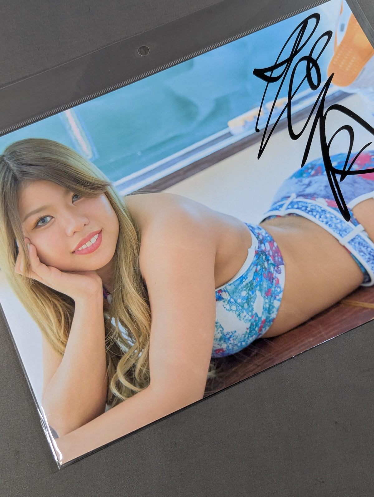 Hazuki SPG Lying Pro-Photo
