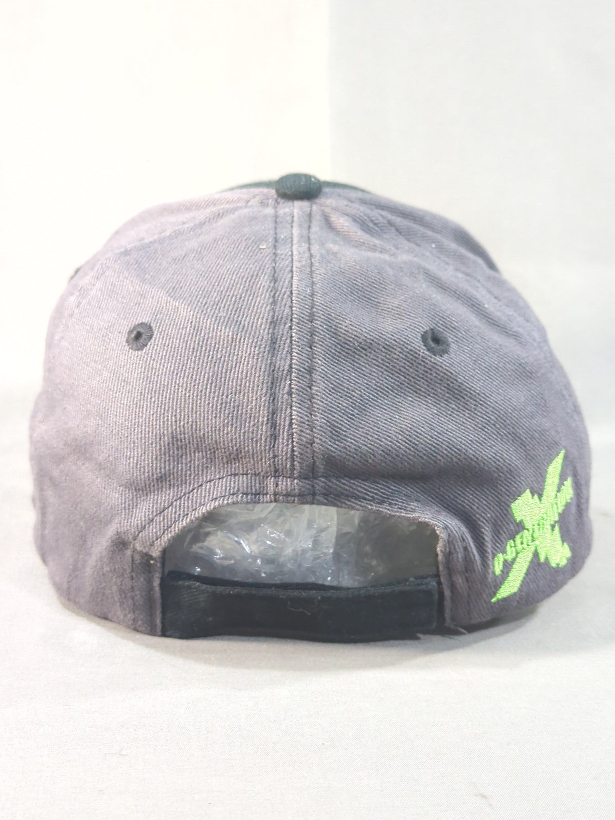 D-GENERATION X Illustration Cap (1) (WWE/Black × Gray)