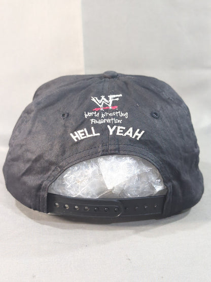 ストーン・コールド・スティーブ・オースチン「HELL YEAH」キャップ①(WWF/ブラック)