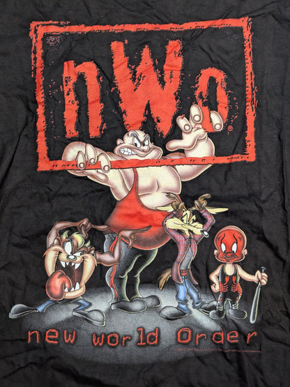 nWo×ルーニー・テューンズ Tシャツ(WCW(1990s) / ブラック)