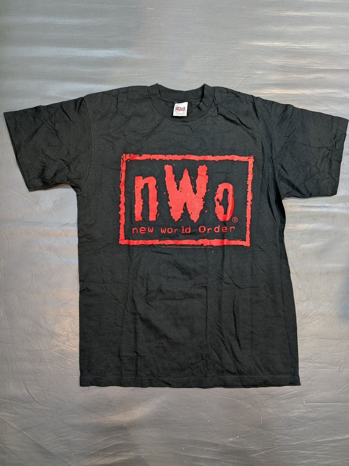 nWo ウルフパックTシャツ(WCW(1990s) / ブラック)