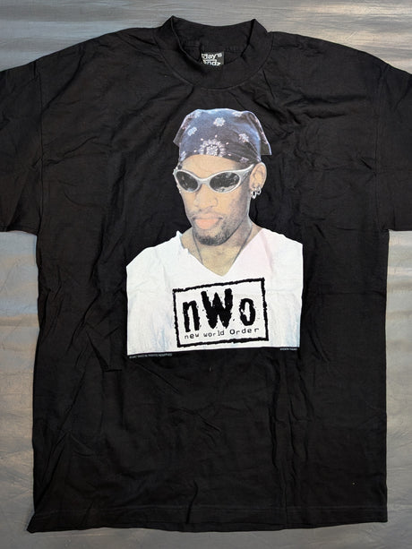 nWo デニス・ロッドマン ピクチャーTシャツ(WCW(1997) / ブラック)