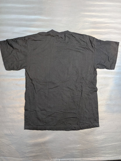 nWo Wolfpack 'RED and BLACK UNCHAINED' Picture T-Shirt (WCW (1998) / Black)