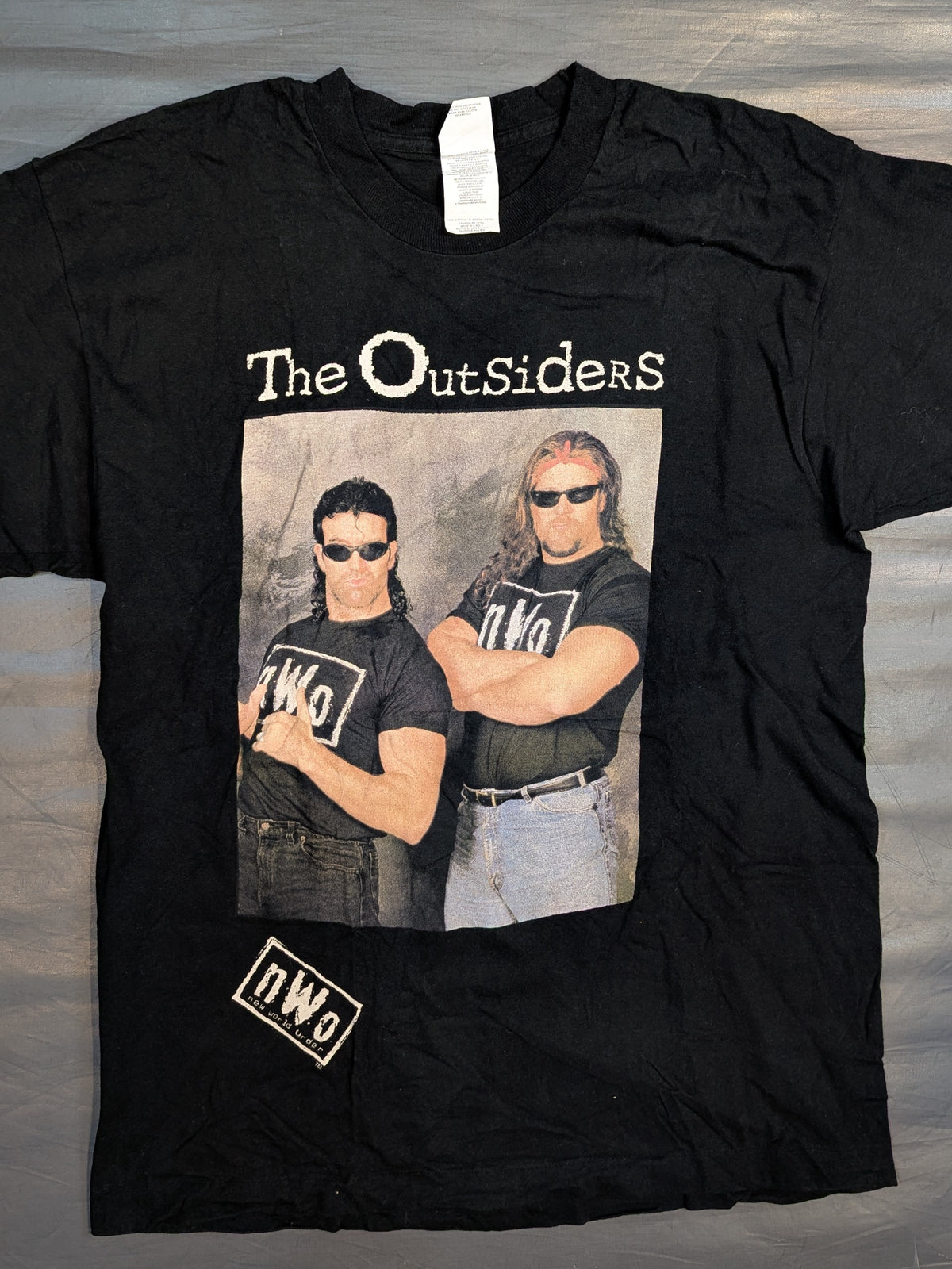 The Outsiders (Kevin Nash & Scott Hall) Picture T-Shirt (WCW (1990s) / Black)