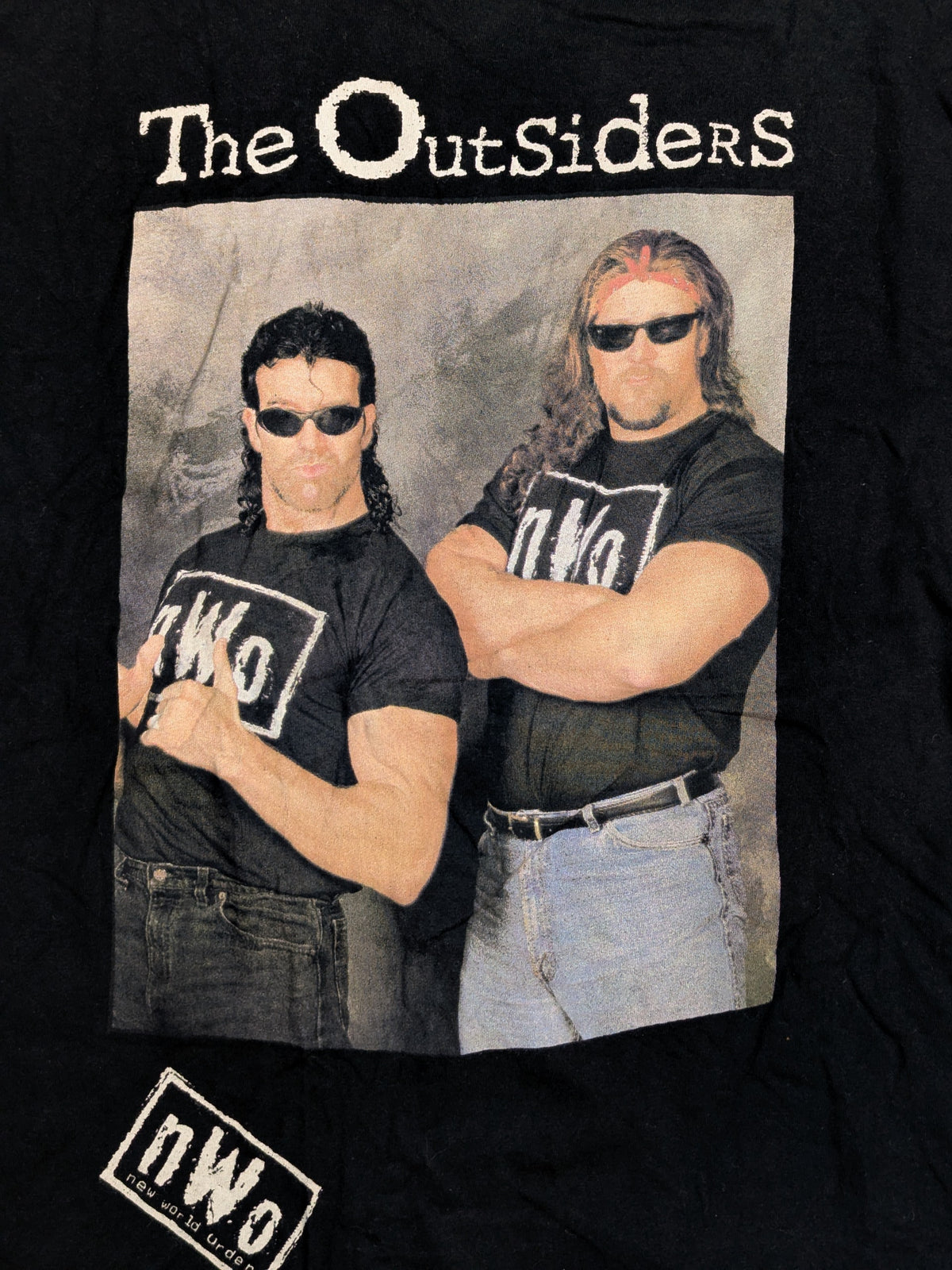 The Outsiders (Kevin Nash & Scott Hall) Picture T-Shirt (WCW (1990s) / Black)