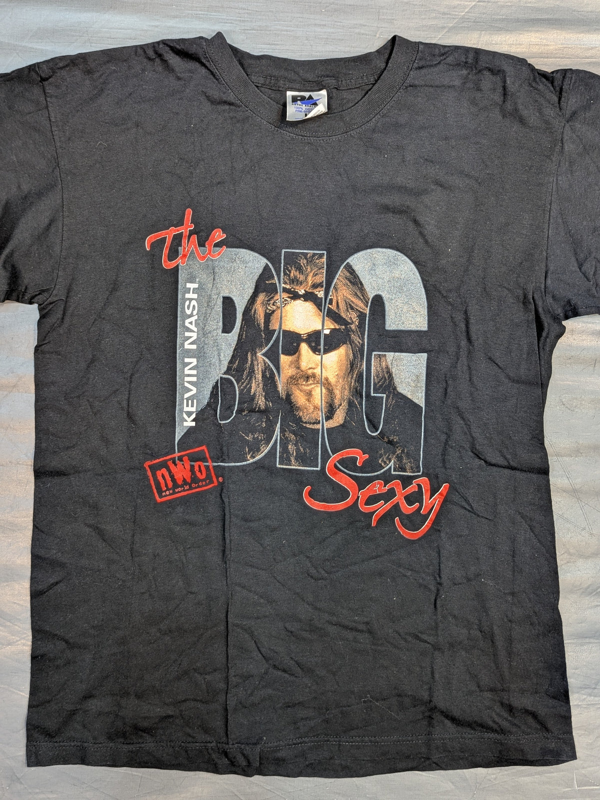 ケビン・ナッシュ「The BIG Sexy」ピクチャーTシャツ(WCW(1990s) / ブラック)