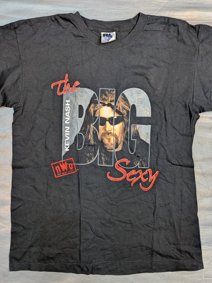 ケビン・ナッシュ「The BIG Sexy」ピクチャーTシャツ(WCW(1990s) / ブラック)