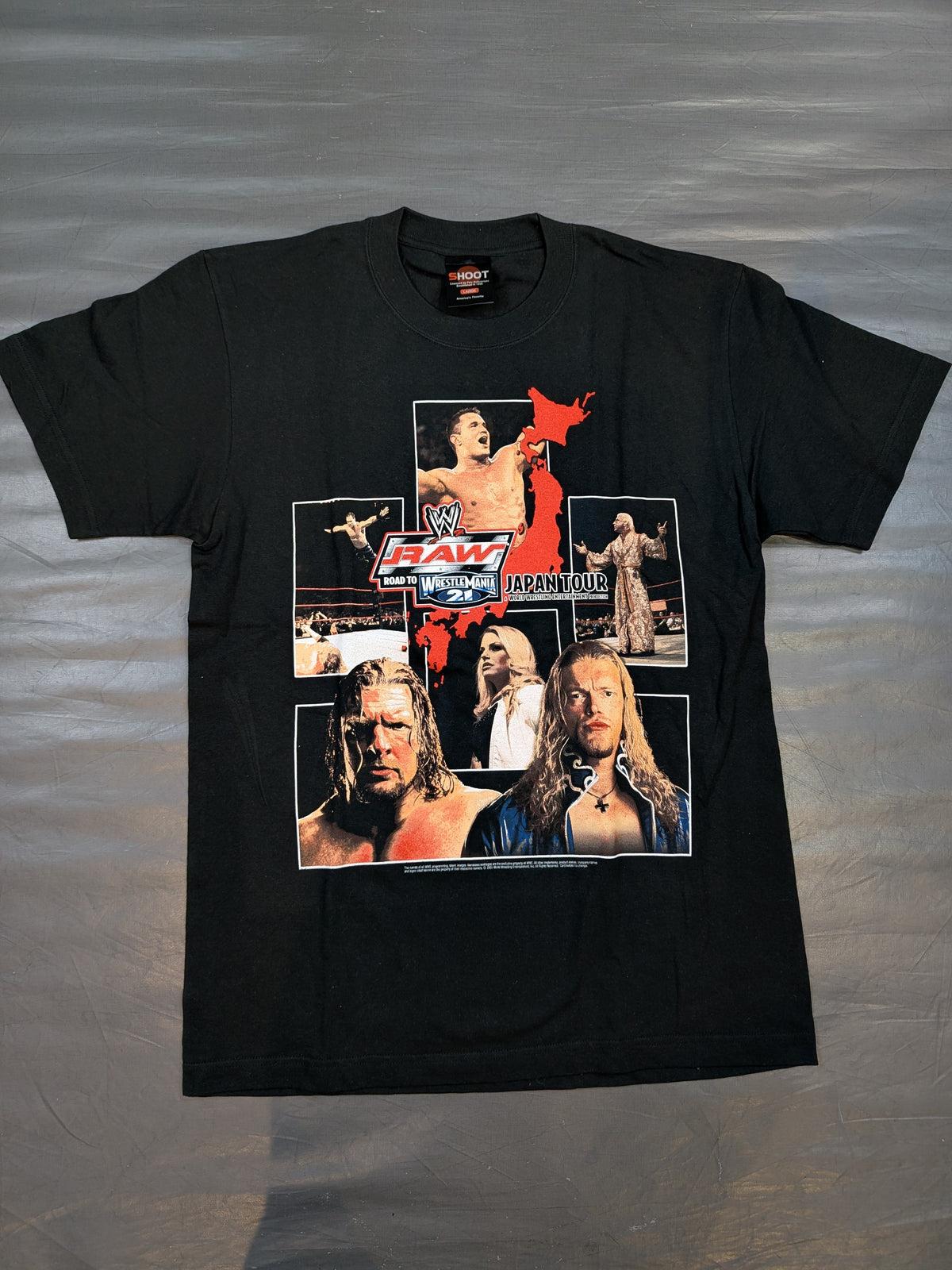 RAW ROAD TO WRESTLEMANIA 21 JAPAN TOUR Picture T-Shirt (WWE (2005) / Black)