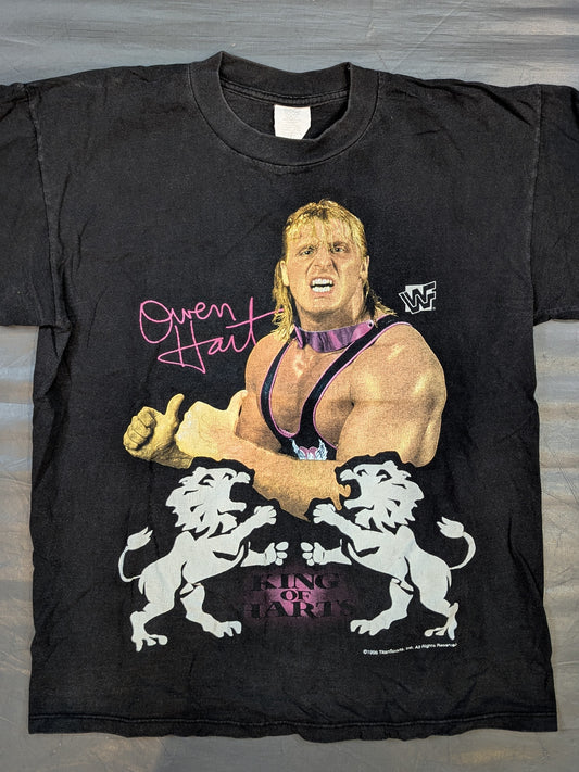 オーエン・ハート ピクチャーTシャツ(WWF(1996) / ブラック)