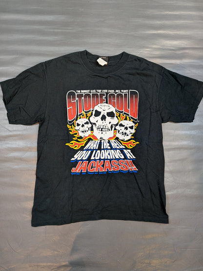 ストーン・コールド・スティーブ・オースチン「WHAT A HELL YOU LOOKING AT JACK ASS!!」Tシャツ(WWF(2000) / ブラック)