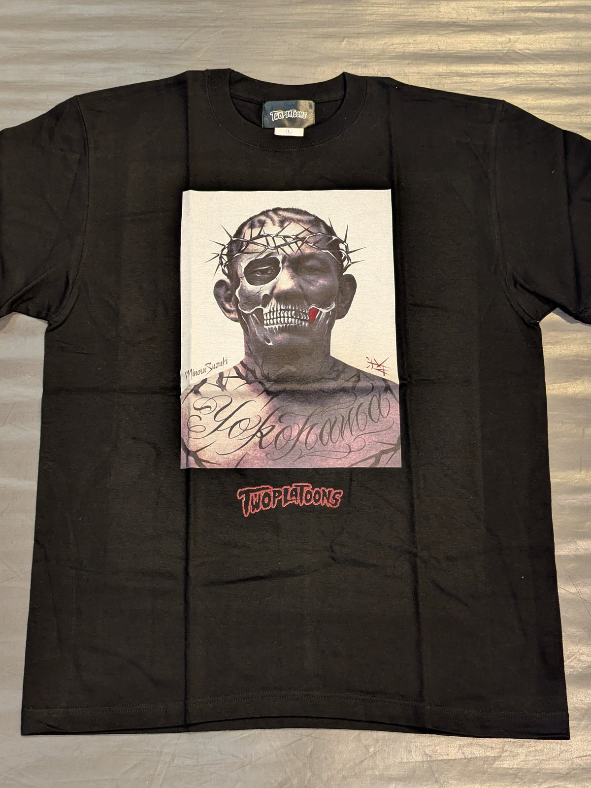 鈴木みのる×TWOPLATOONS コラボレーション Tシャツ①(ブラック)