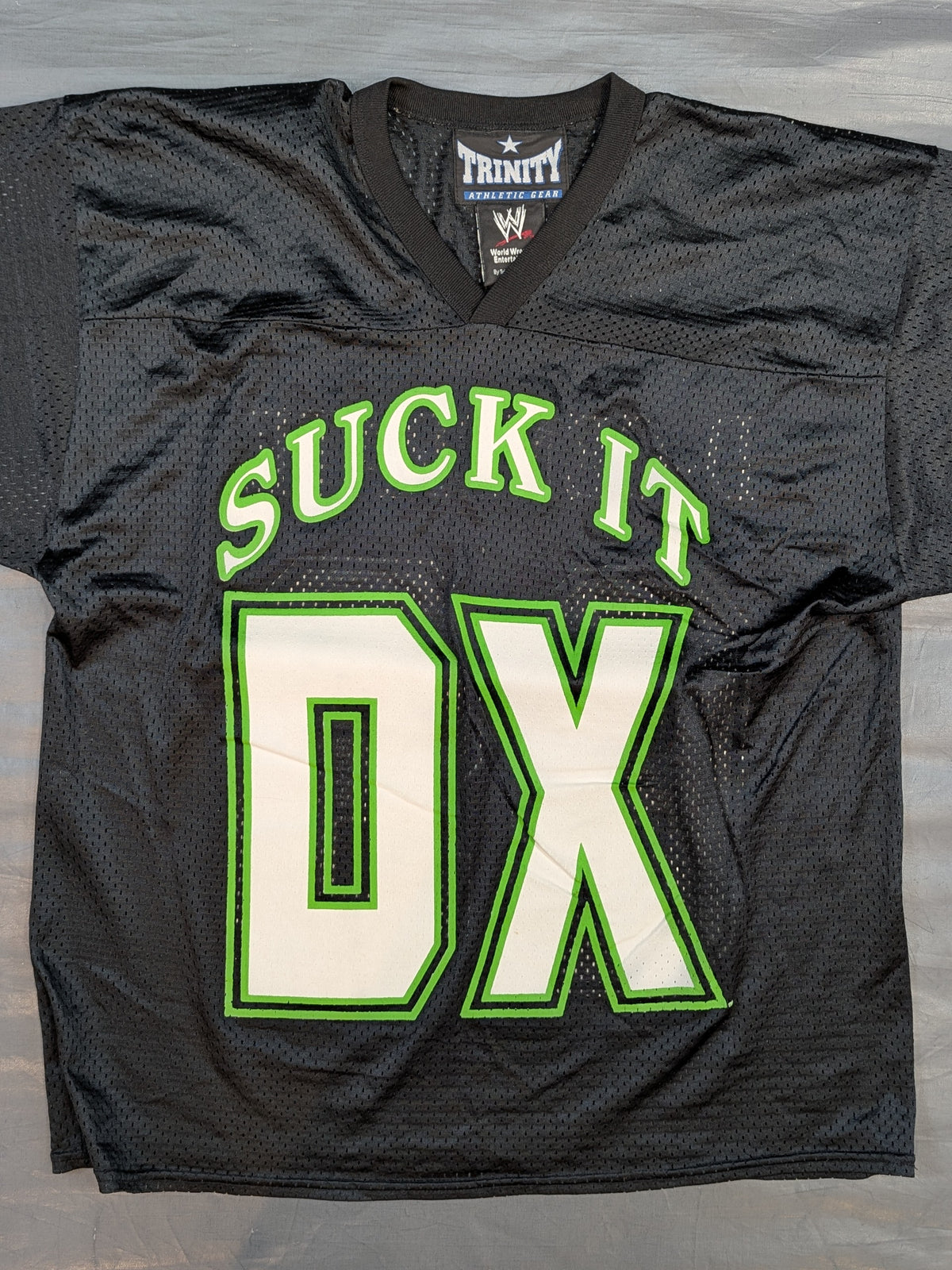 D-GENERATION X「SUCK IT」ホッケージャージ①(WWE(2000s) / ブラック＆グリーン)