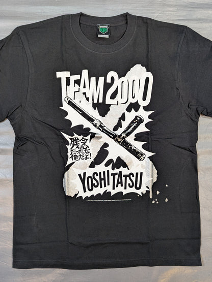 ヨシ・タツ「TEAM 2000X 武器シリーズ」Tシャツ
