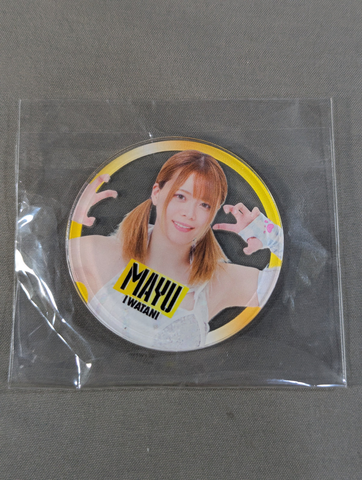 Mayu Iwatani Acrylic Magnet (STARDOM POP UP TOUR in TOWER RECORDS)