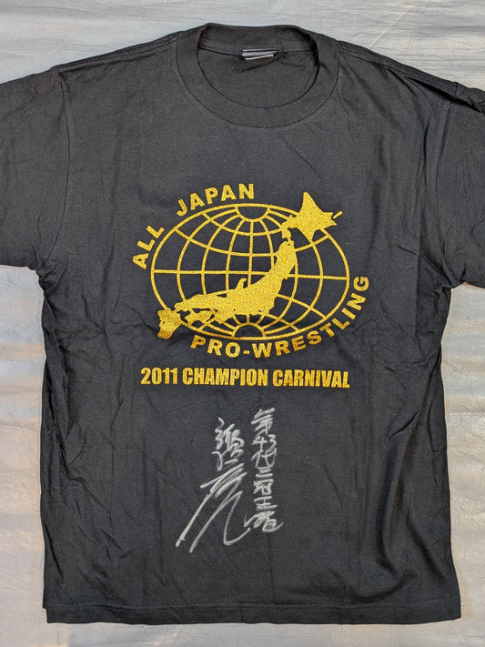 [SUWAMA  hand signed autograph ] All Japan Pro Wrestling  "2011 Champion Carnival" Logo T-Shirt (Black)