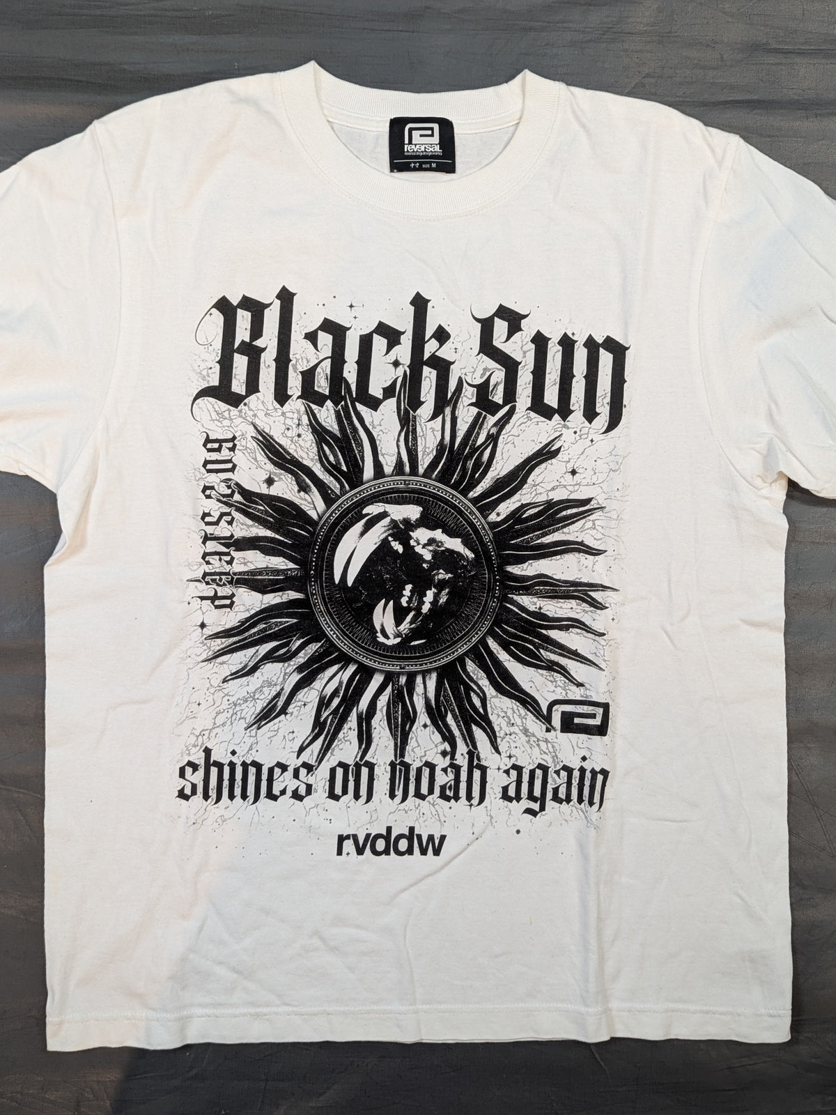 KENTA「BLACK SUN」Tシャツ(ホワイト)
