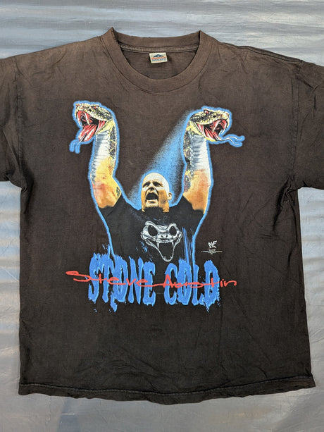 ストーン・コールド・スティーブ・オースチン ピクチャーTシャツ(WWF(1999) / ブラック)
