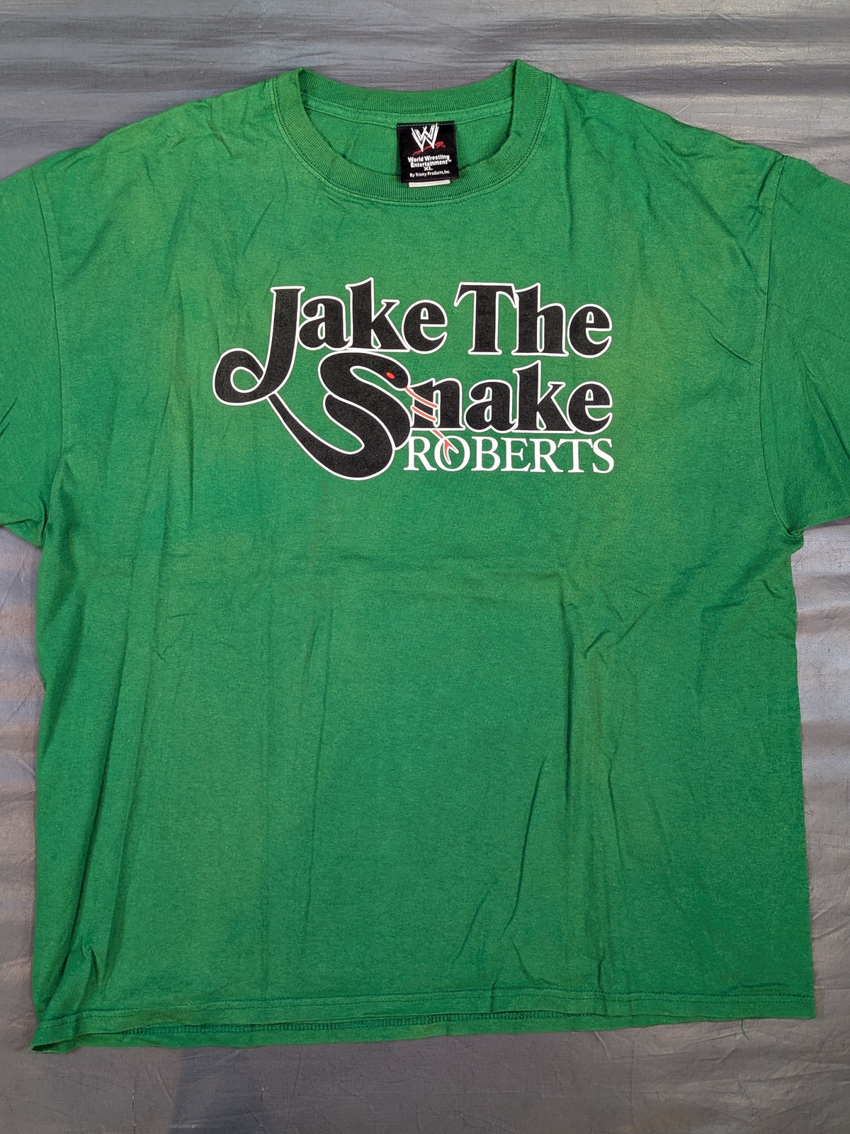 ジェイク・"ザ・スネーク"・ロバーツ Tシャツ(WWE(2005) / グリーン)