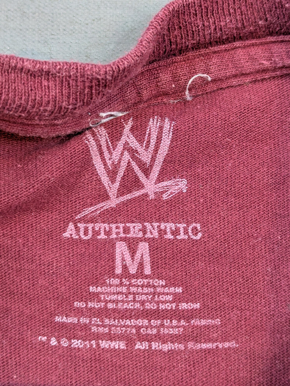 Daniel Bryan "EVERYONE TAPS SOONER &LATER" T-shirt (WW (2011) / Burgundy)