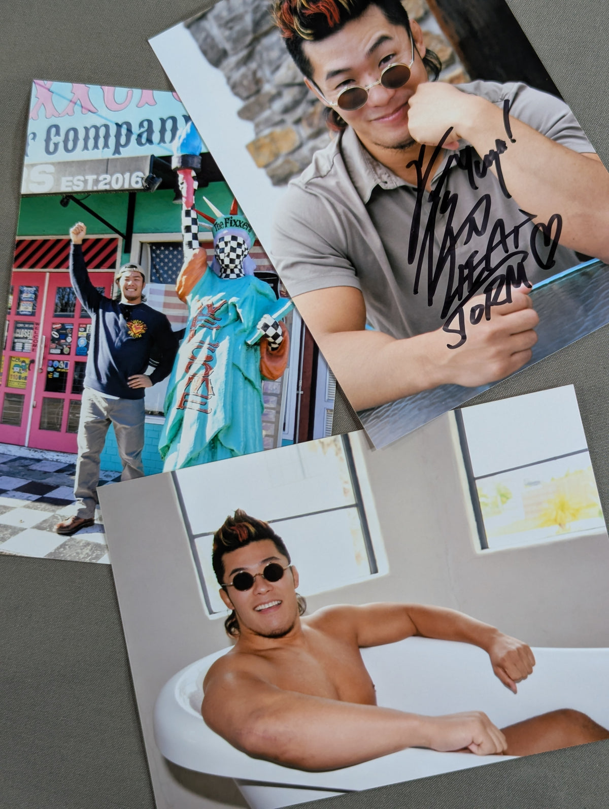 Yuya Uemura  hand signed autograph  photo  Set of 3
