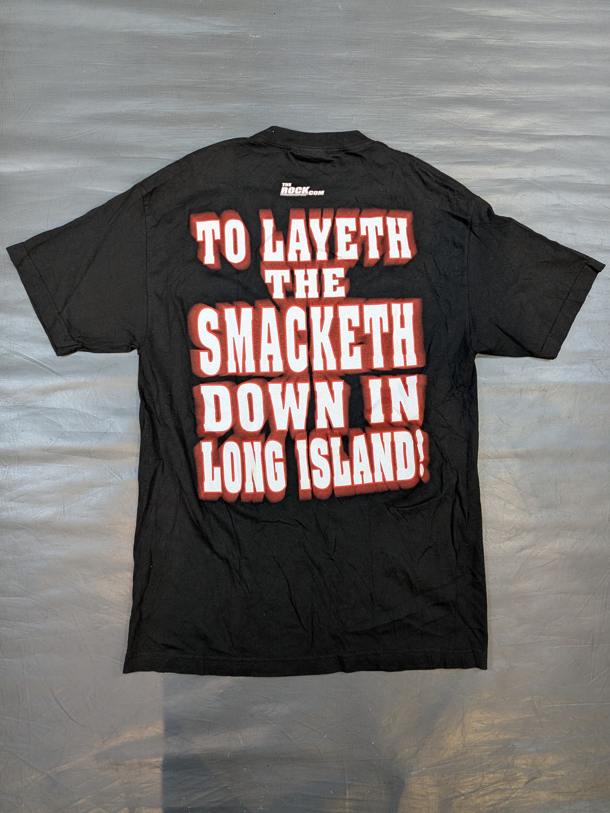 The Rock 'FINALLY, The Rock HAS COME BACK...' T-shirt (WWF (2000s) / Black)