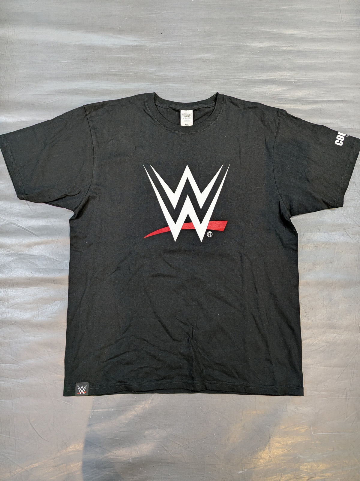 WWE × CORAZON T-shirt (WWE (2010s) / Black)