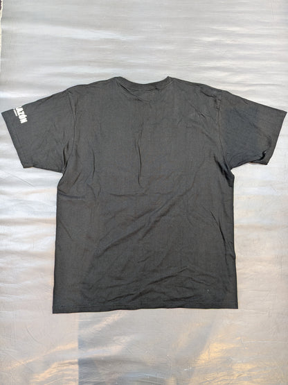 WWE × CORAZON T-shirt (WWE (2010s) / Black)