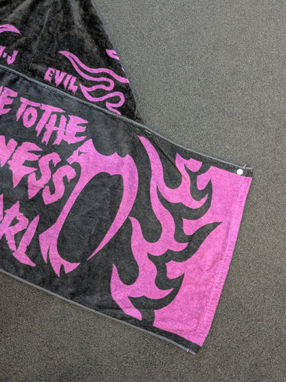 EVIL "WELCOME TO THE DARKNESS WORLD" hoodie towel