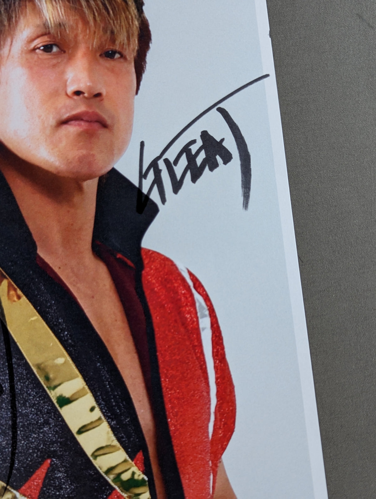 ★ ★ GLEAT  Minoru Tanaka  hand signed autograph  Pro-Photo 