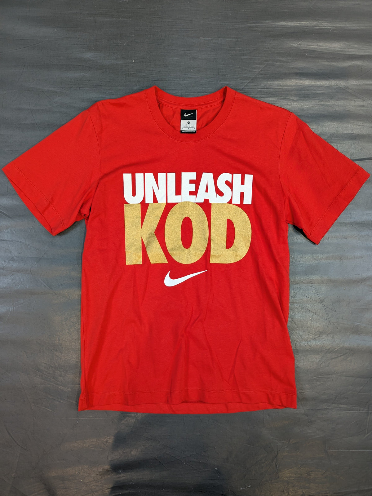 【直筆サイン入り】内山高志「UNLEASH KOD」Tシャツ