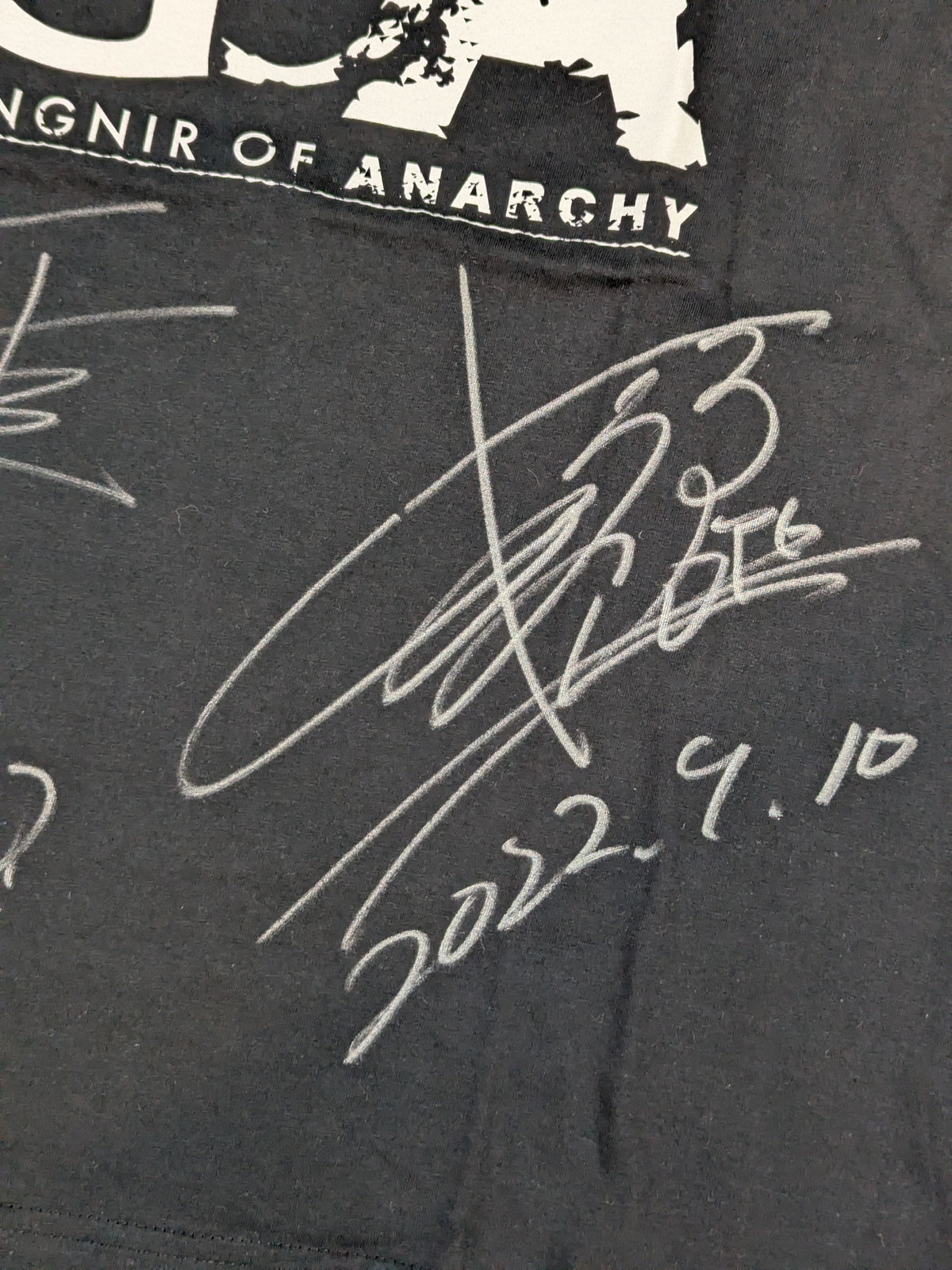 [3 fighters hand signed autograph ] GUNGNIR OF ANARCHY T-shirt