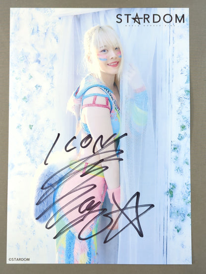 Mayu Iwatani  hand signed autograph  Stardom Pro-Photo  (B-8)