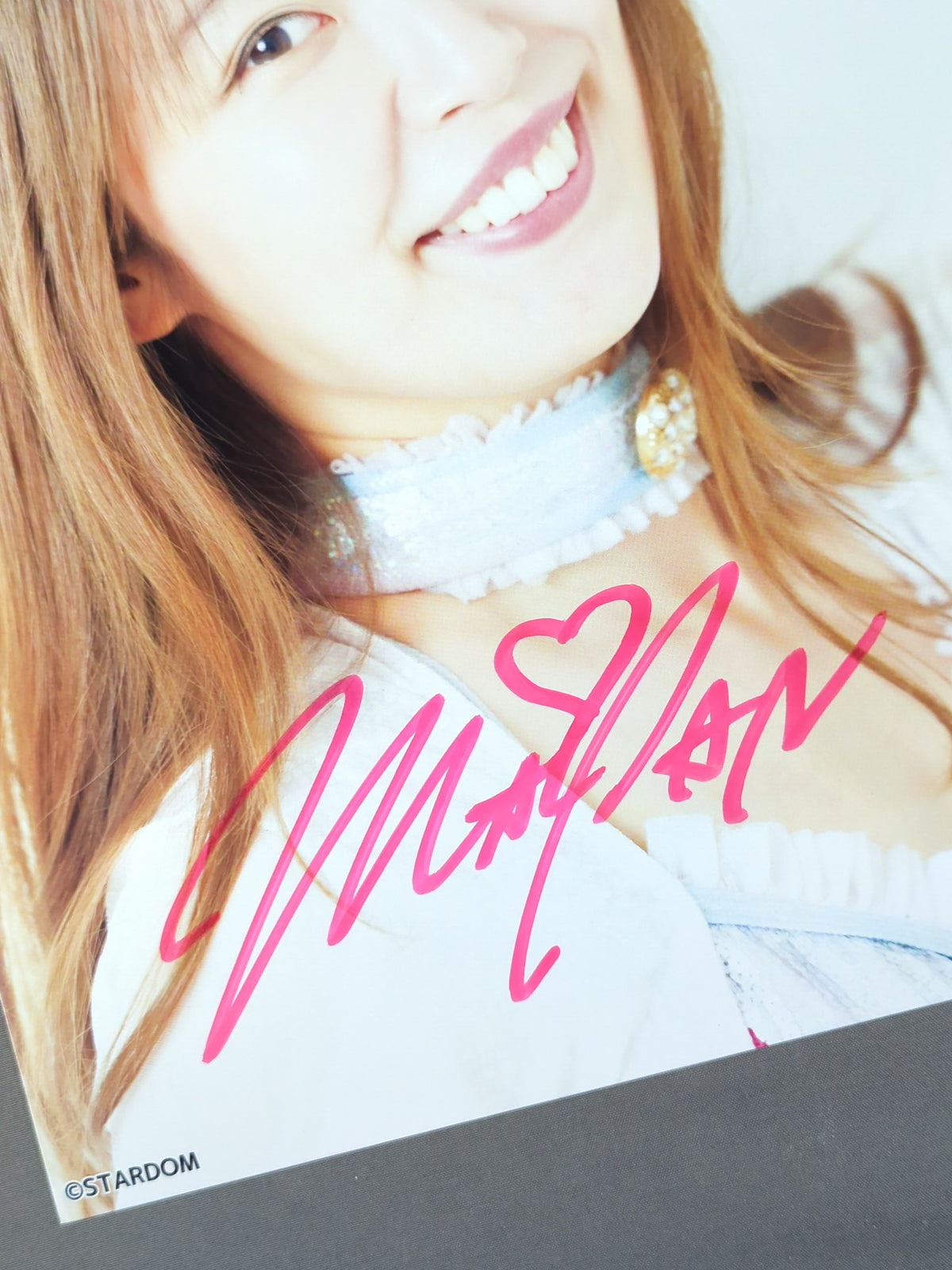 MAI SAKURAI  hand signed autograph  Stardom Pro-Photo  (D-3)