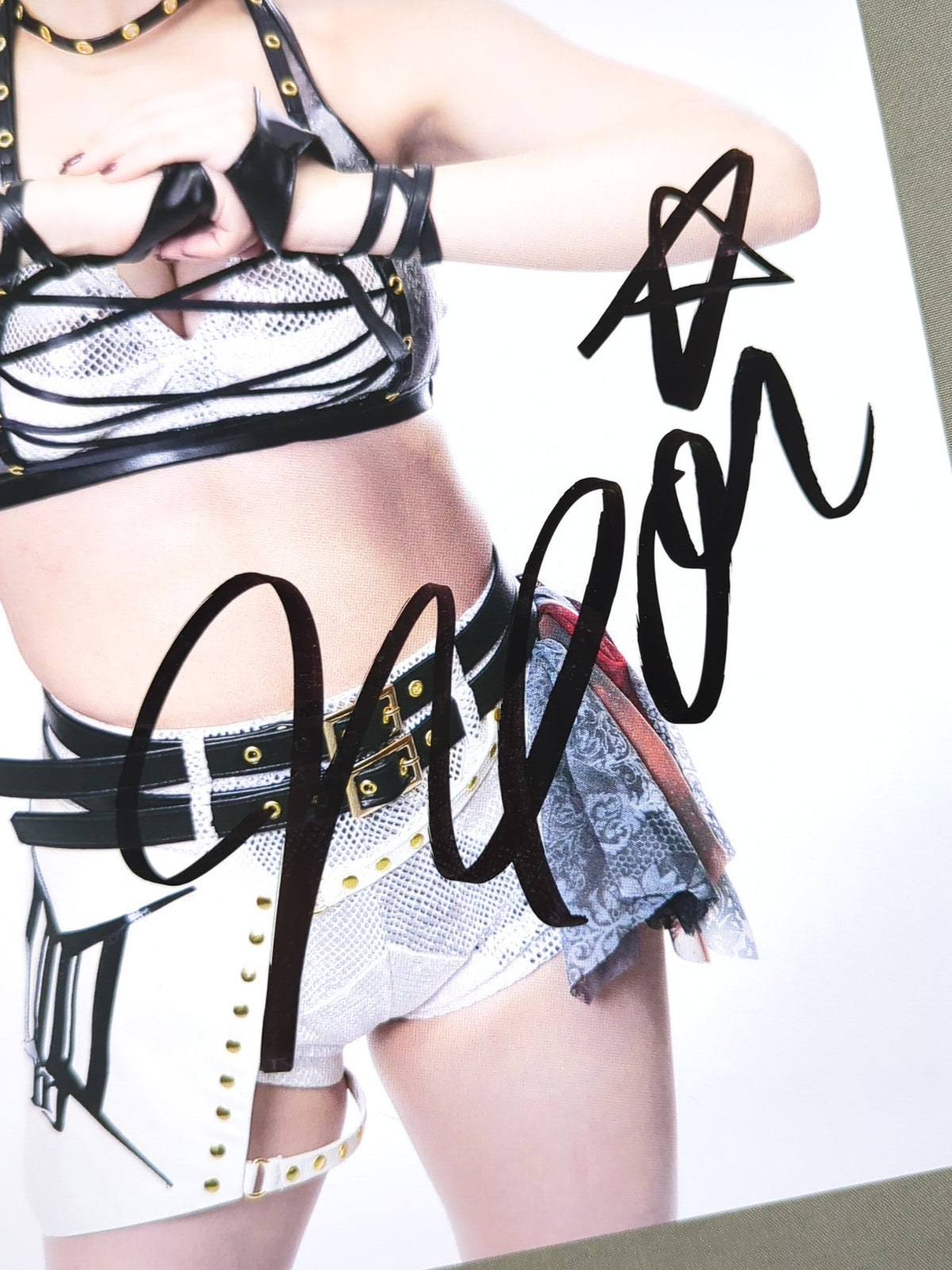 NATSUPOI  hand signed autograph  Stardom Pro-Photo  (U-2)