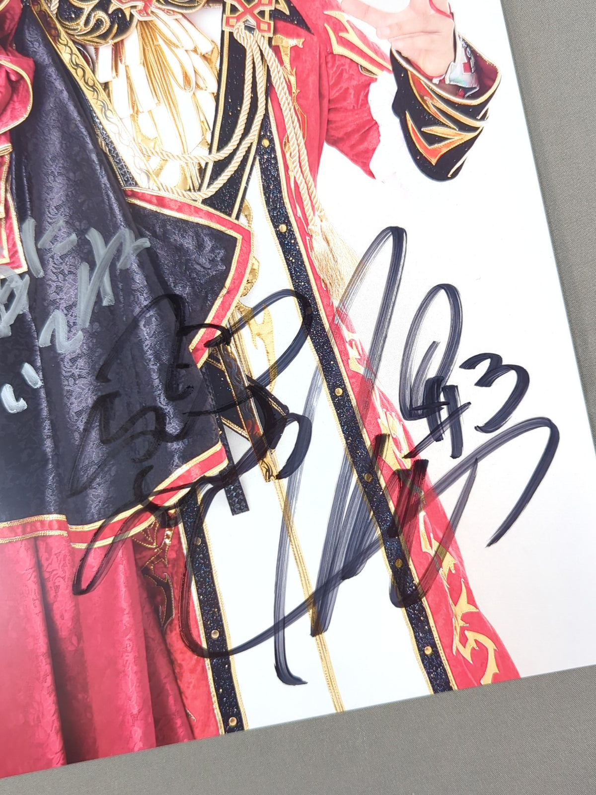 Utami Hayashishita  hand signed autograph  Pro-Photo  (C-1)