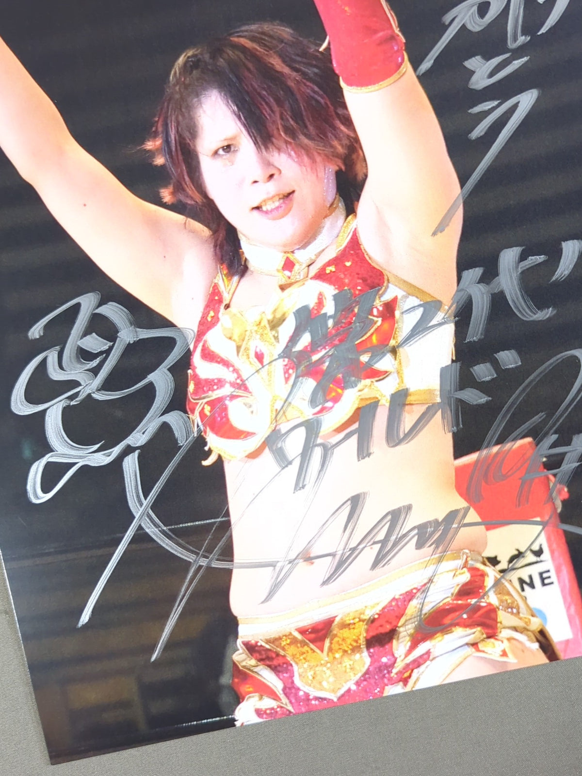 Utami Hayashishita  hand signed autograph  Pro-Photo  (C-7)