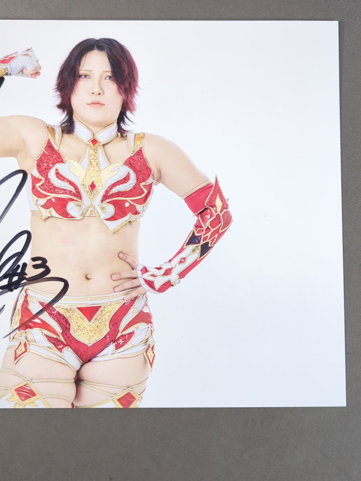Utami Hayashishita  hand signed autograph  Pro-Photo  (C-8)