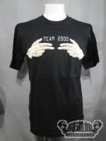 ARISTRIST AT TEAM 2000 フィンガーサイン Tシャツ(ブラック)